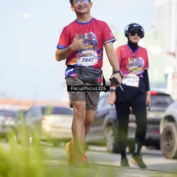 Runner Photo 6024170