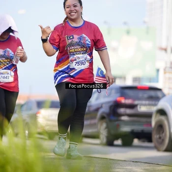 Runner Photo 6024175
