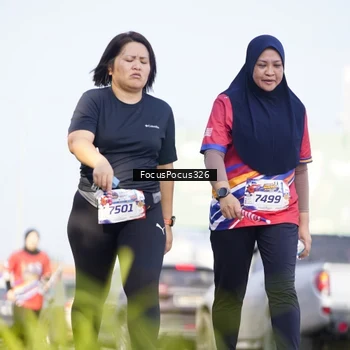 Runner Photo 6024241