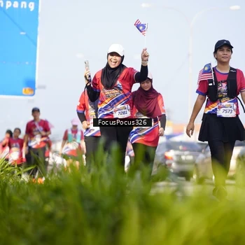 Runner Photo 6024242