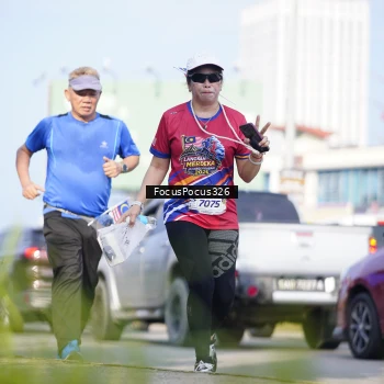 Runner Photo 6024246