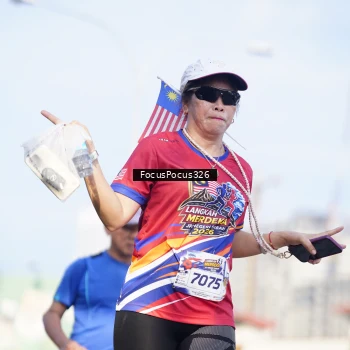 Runner Photo 6024247