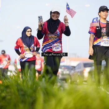 Runner Photo 6024252