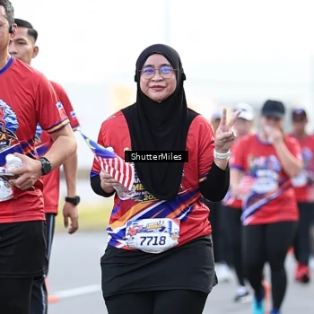 Runner Photo 6024253