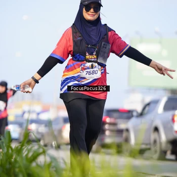 Runner Photo 6024308