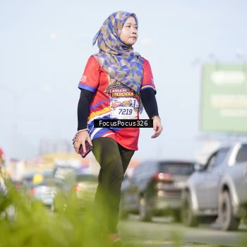 Runner Photo 6024324