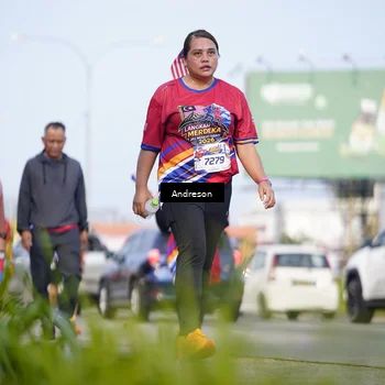 Runner Photo 6024381