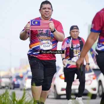 Runner Photo 6024416