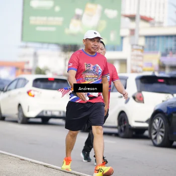 Runner Photo 6024435