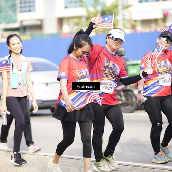 Runner Photo 6024658