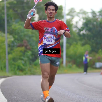 Runner Photo 6024675