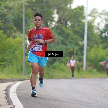 Runner Photo 6024764