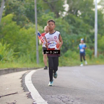 Runner Photo 6024778