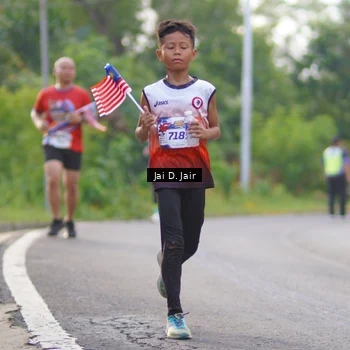 Runner Photo 6024780