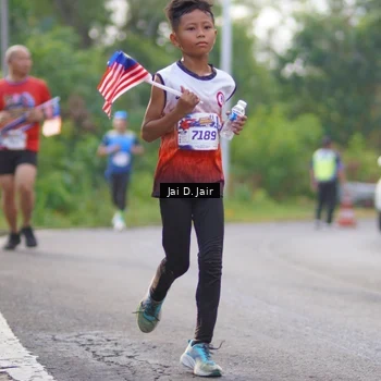 Runner Photo 6024785