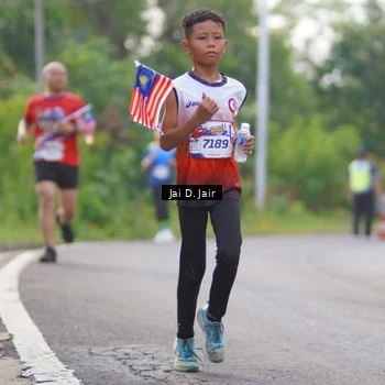 Runner Photo 6024786