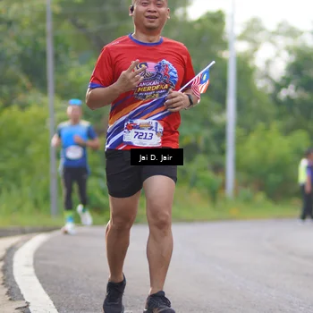 Runner Photo 6024792