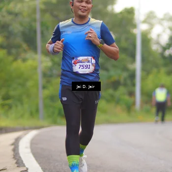 Runner Photo 6024796