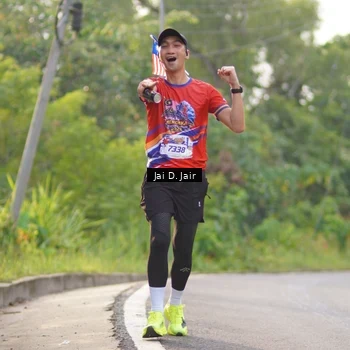 Runner Photo 6024813