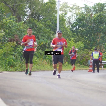 Runner Photo 6024818
