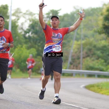Runner Photo 6024824