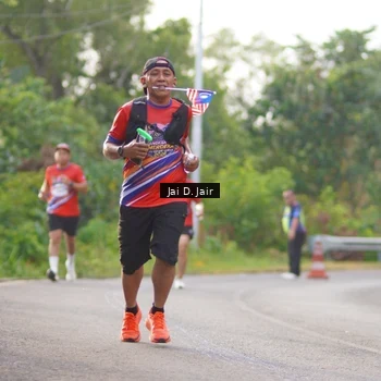 Runner Photo 6024834