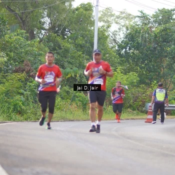 Runner Photo 6024843