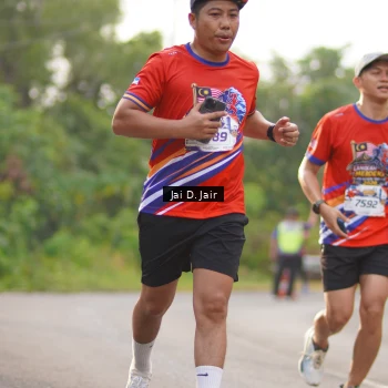 Runner Photo 6024847