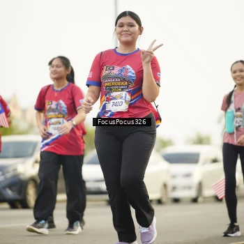 Runner Photo 6024862