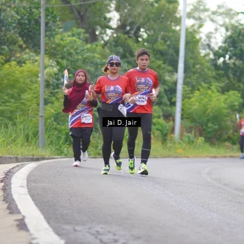 Runner Photo 6024880