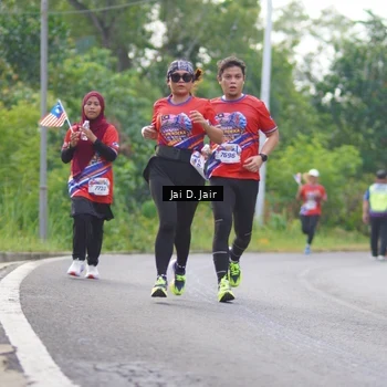 Runner Photo 6024882