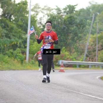 Runner Photo 6024902