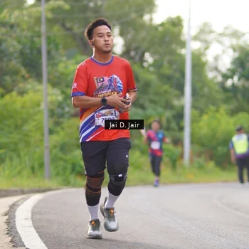 Runner Photo 6024943