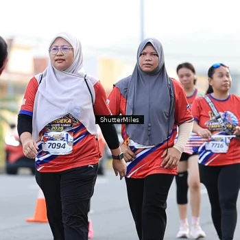Runner Photo 6024998
