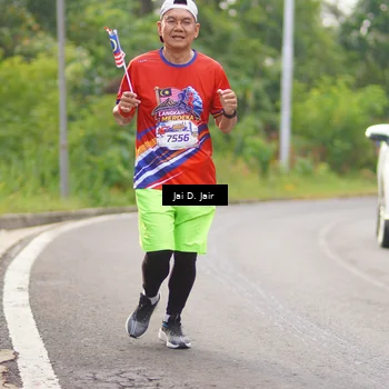 Runner Photo 6025002