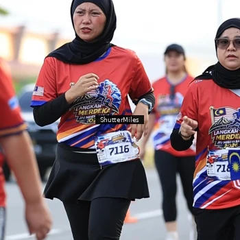 Runner Photo 6025036