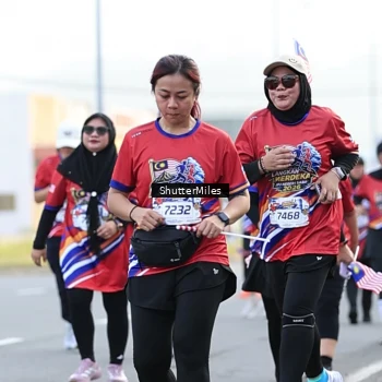 Runner Photo 6025053