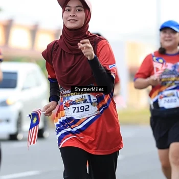Runner Photo 6025071