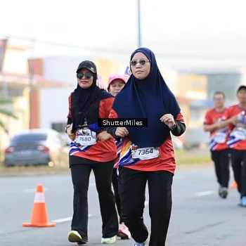 Runner Photo 6025073