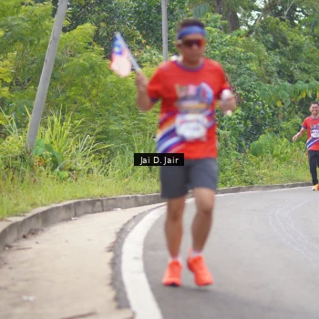 Runner Photo 6025077