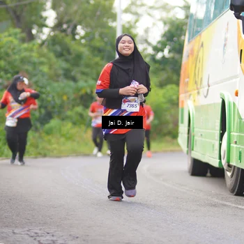 Runner Photo 6026073