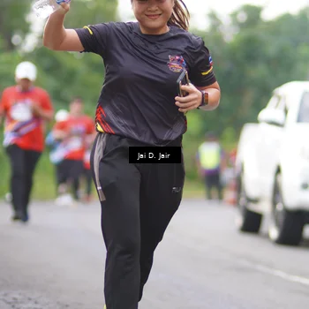 Runner Photo 6026085