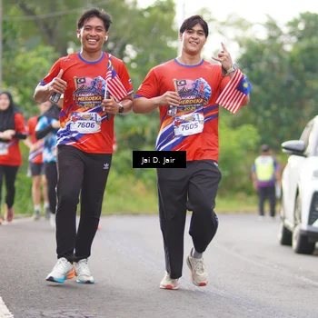 Runner Photo 6026094