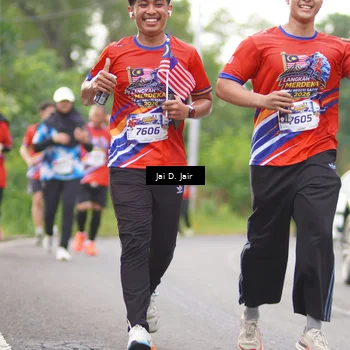 Runner Photo 6026097
