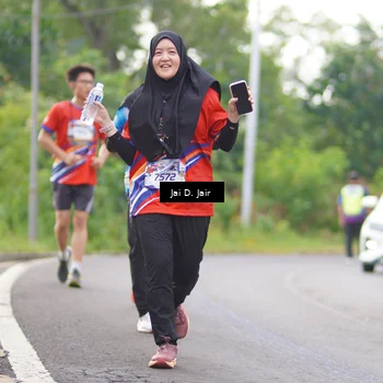 Runner Photo 6026105