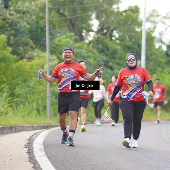 Runner Photo 6026140
