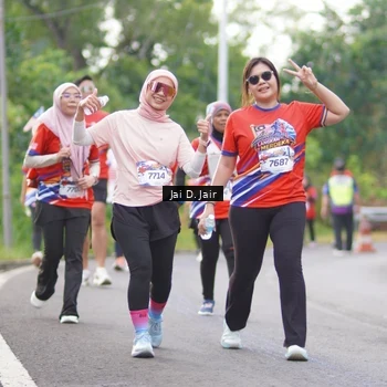 Runner Photo 6026150