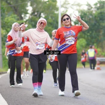 Runner Photo 6026151