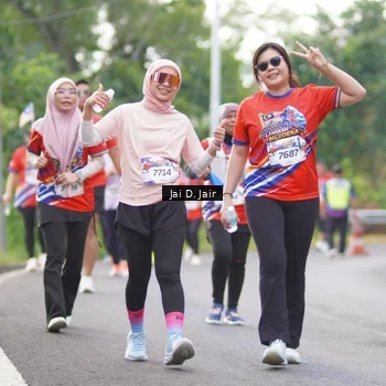 Runner Photo 6026155