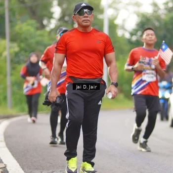 Runner Photo 6026185
